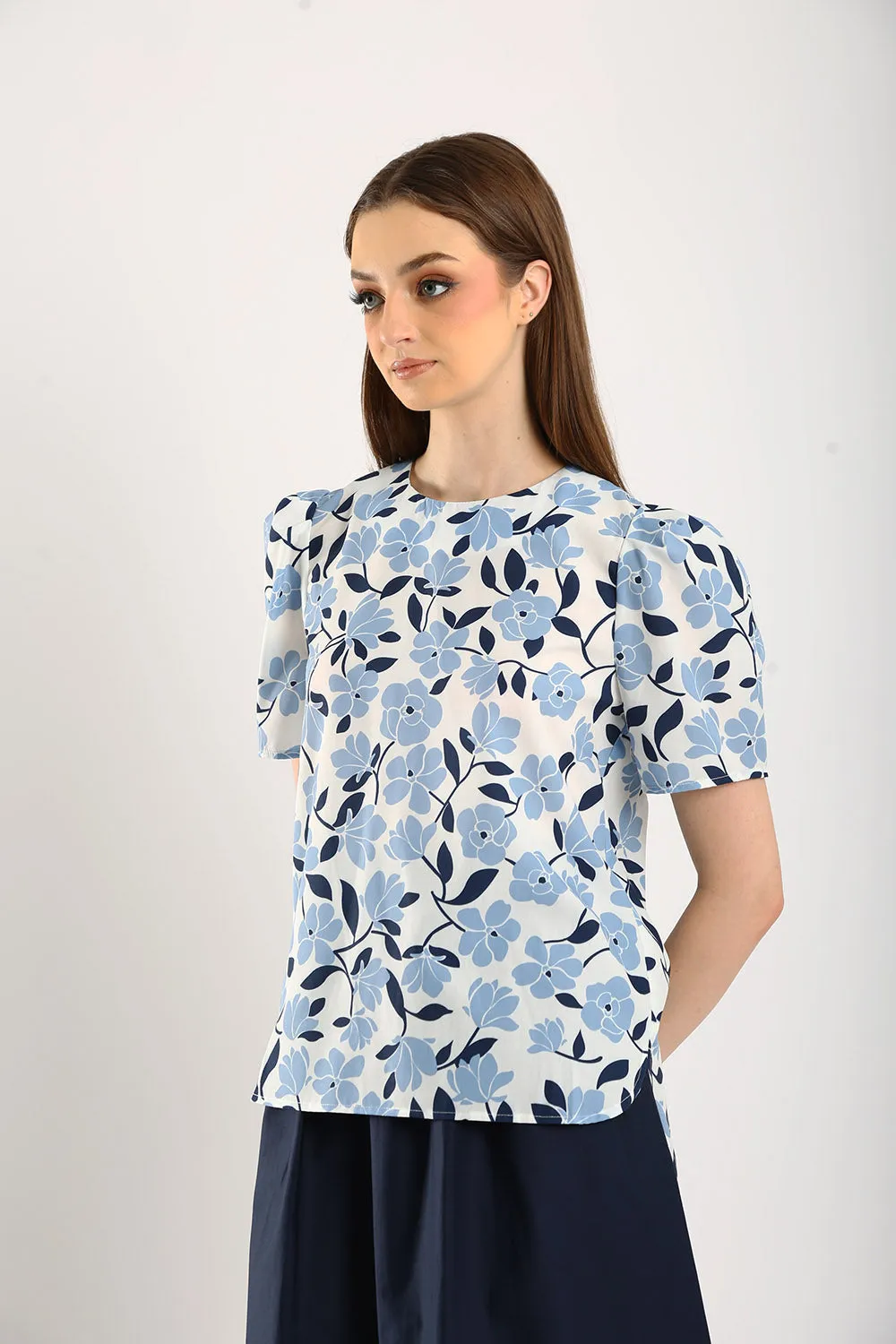 Azure Cotton Linen Puff Sleeve Top in Blue White