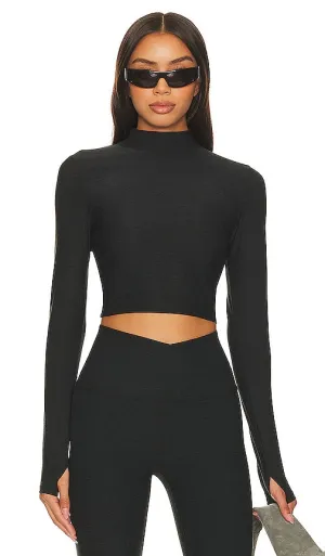 Beyond Yoga Featherweight Moving On Cropped Top in Black