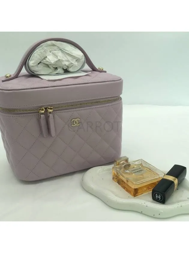 Chanel Vanity Bag Cosmetic Pouch Caviar 24S AP2573