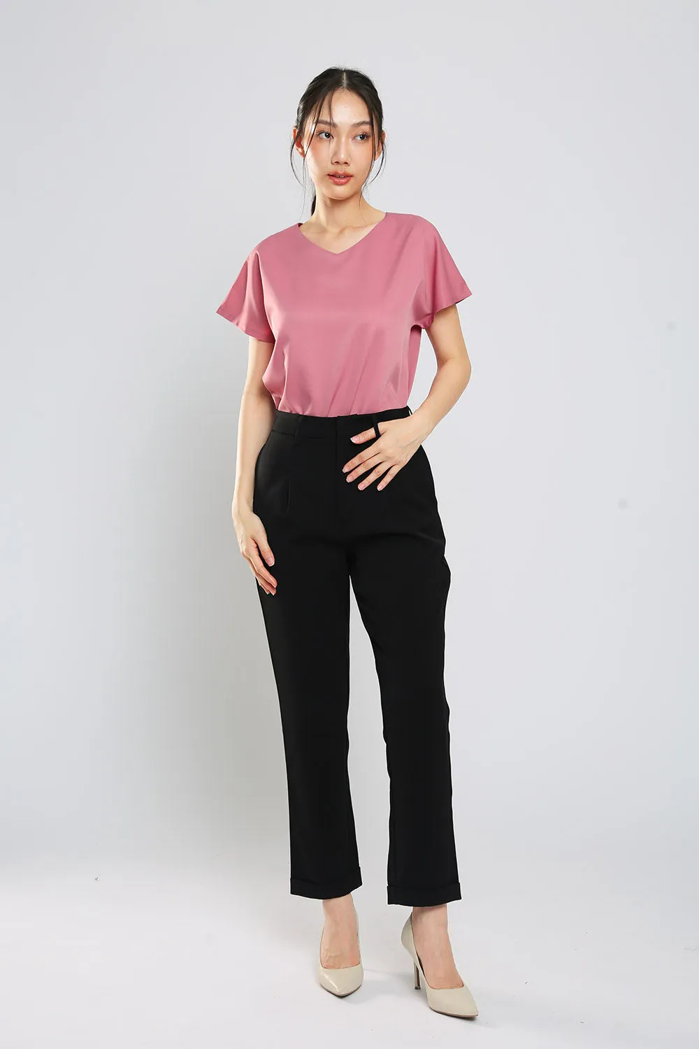 Danna V-Neck Top in Rose Pink