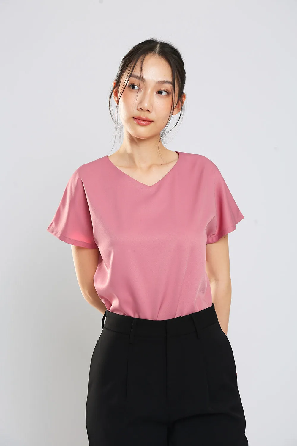 Danna V-Neck Top in Rose Pink