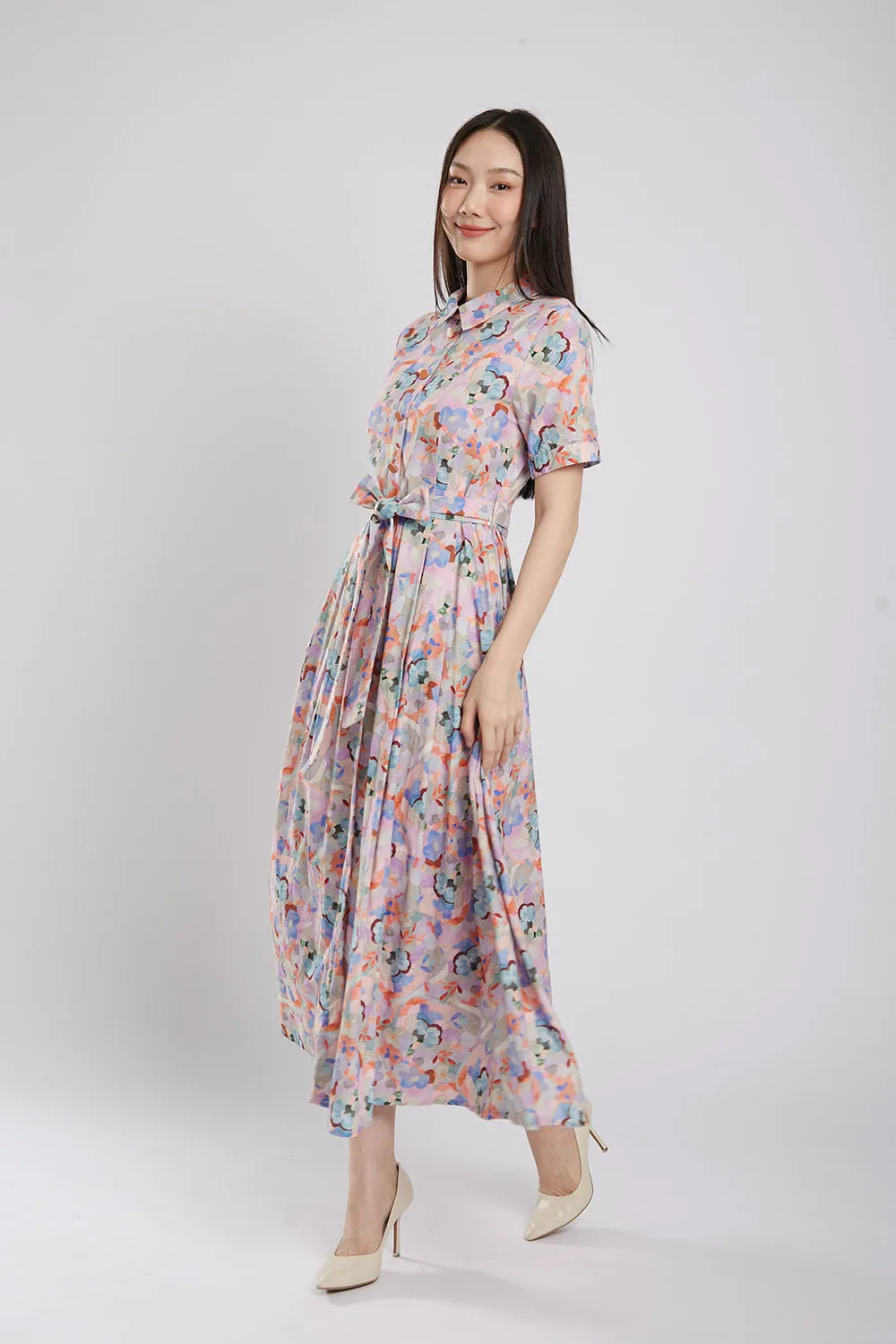 Erinn Collar Maxi Printed Dress in Purple Floral