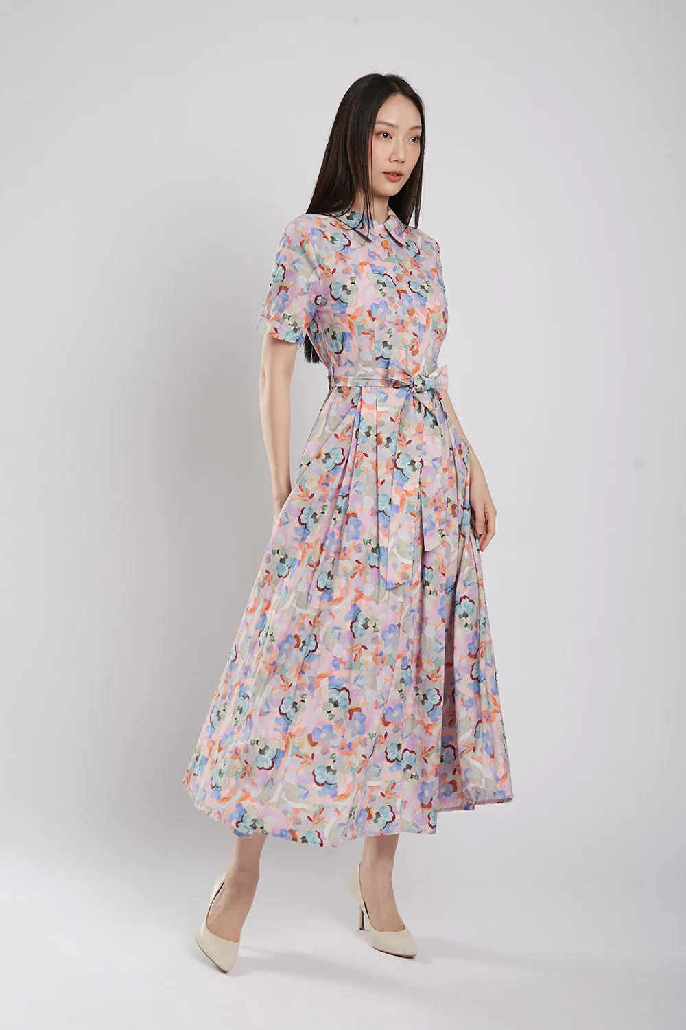 Erinn Collar Maxi Printed Dress in Purple Floral