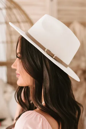 Gorgeous Days Felt Fedora Hat (Ivory)