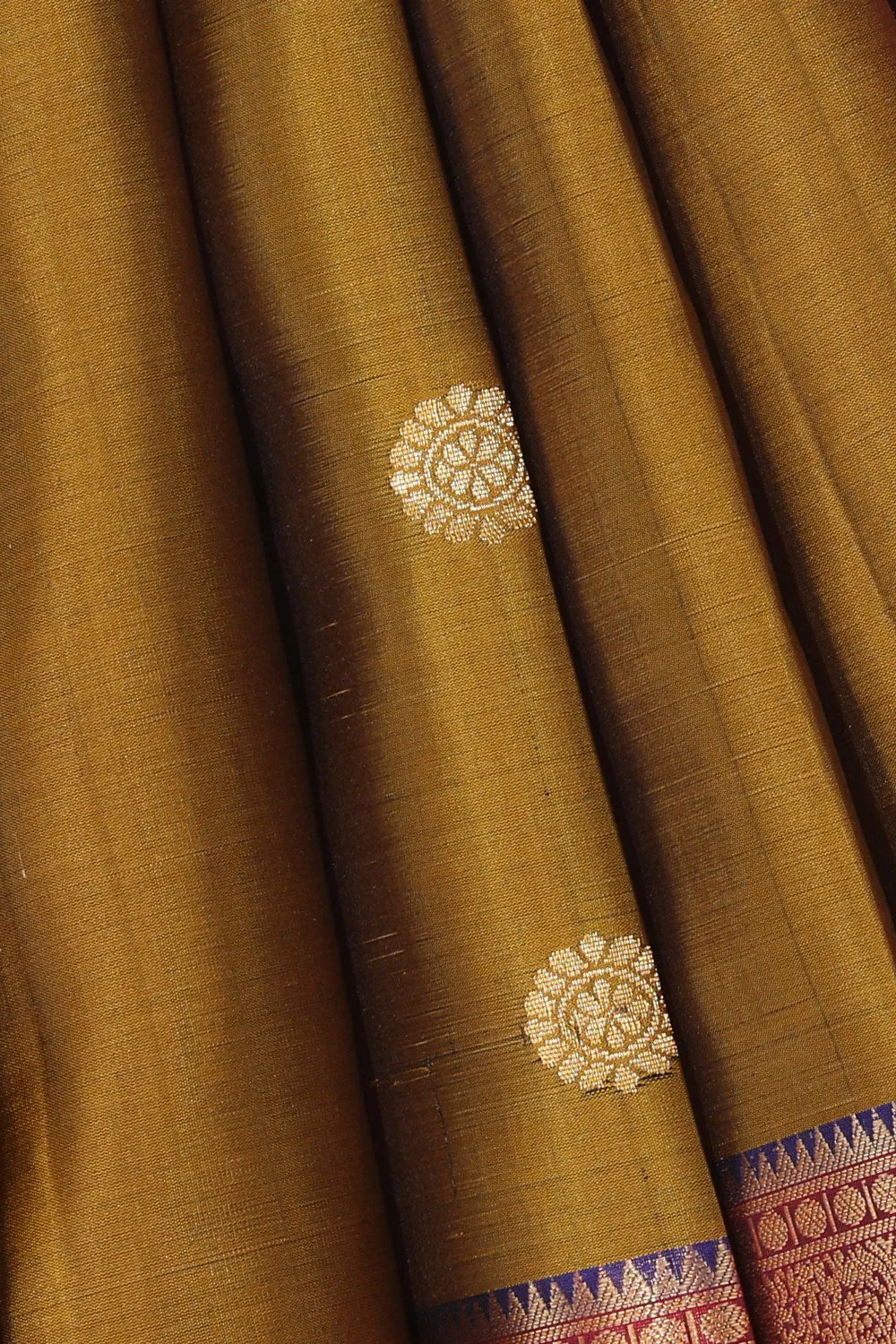 Gorgeous Heena-Green Saree