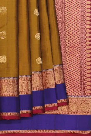 Gorgeous Heena-Green Saree