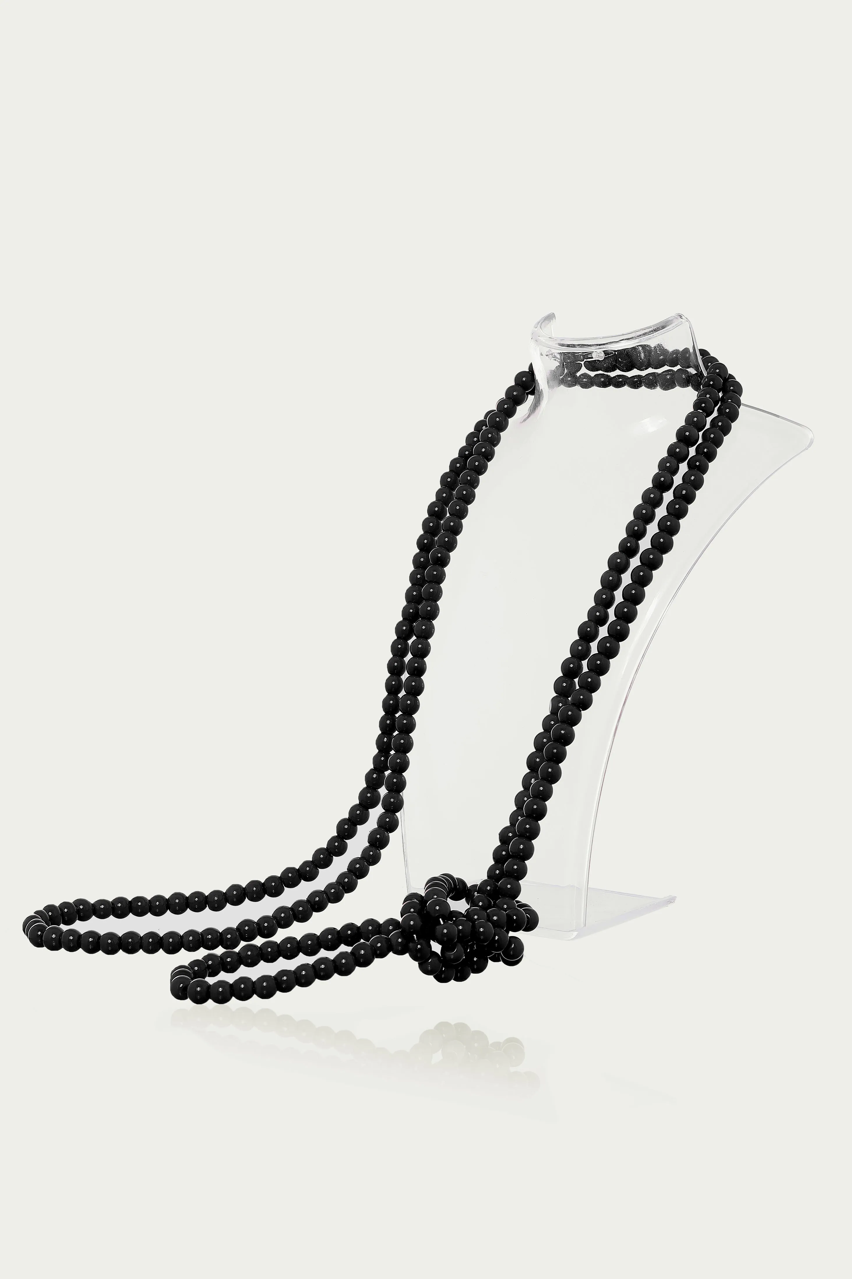 Gorgeous Long Faux Pearl Necklace