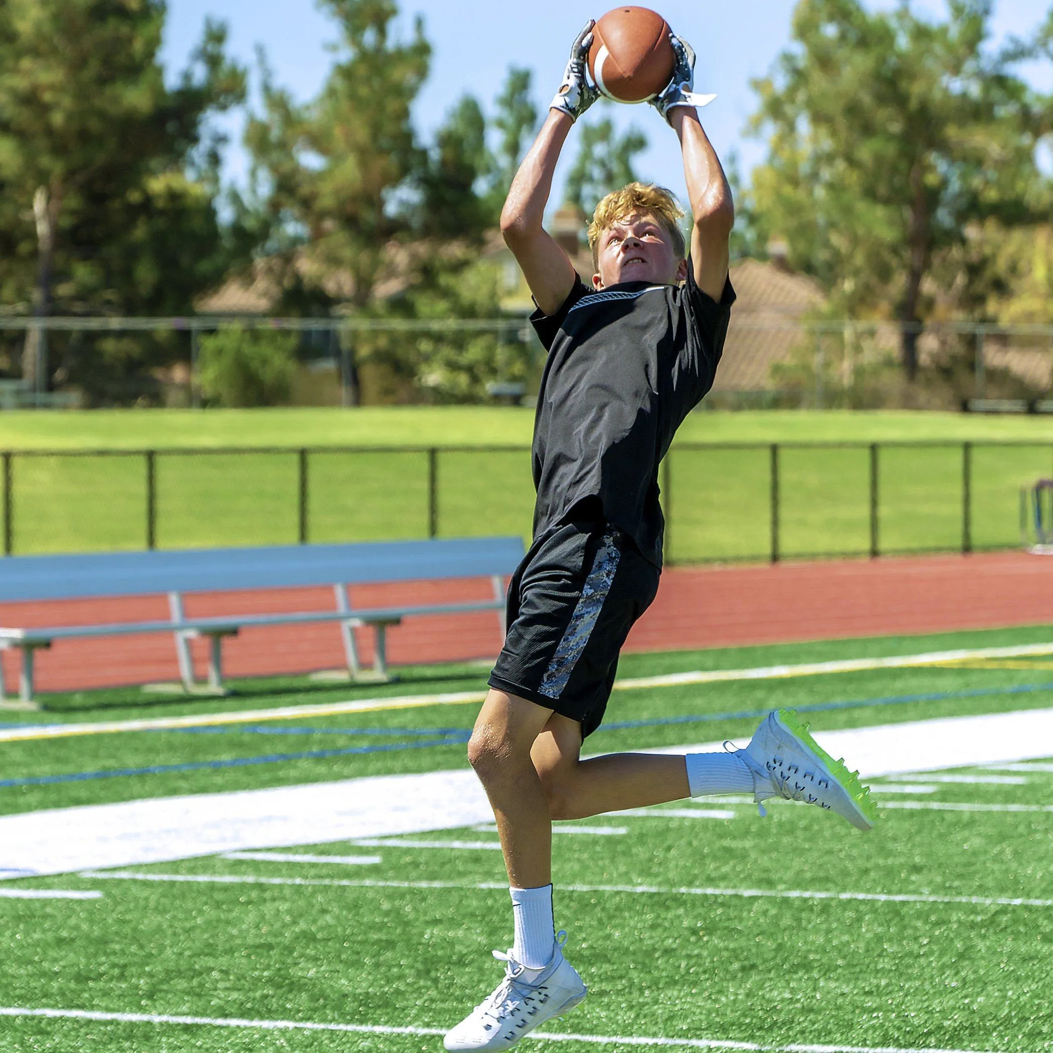 GoSports Combine Football 6-Pack - Regulation Size