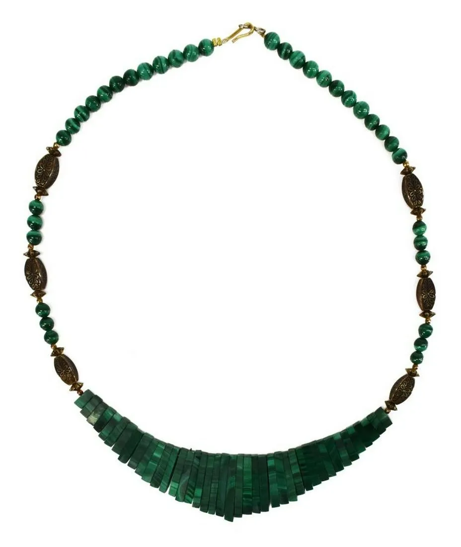 GREEN MALACHITE BEADED NECKLACE & EARRINGS, Gorgeous Jewelry!!
