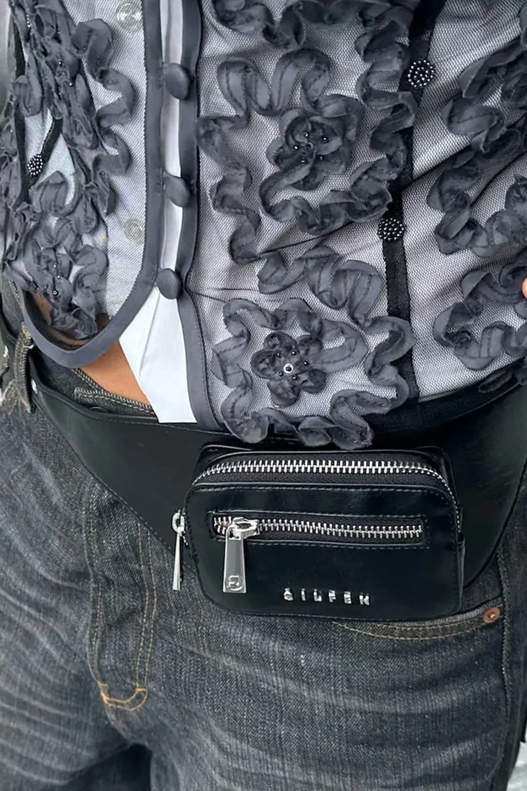THE ELIZA FESTIVAL BELT IN DISTRESSED VEGAN LEATHER - BLACK