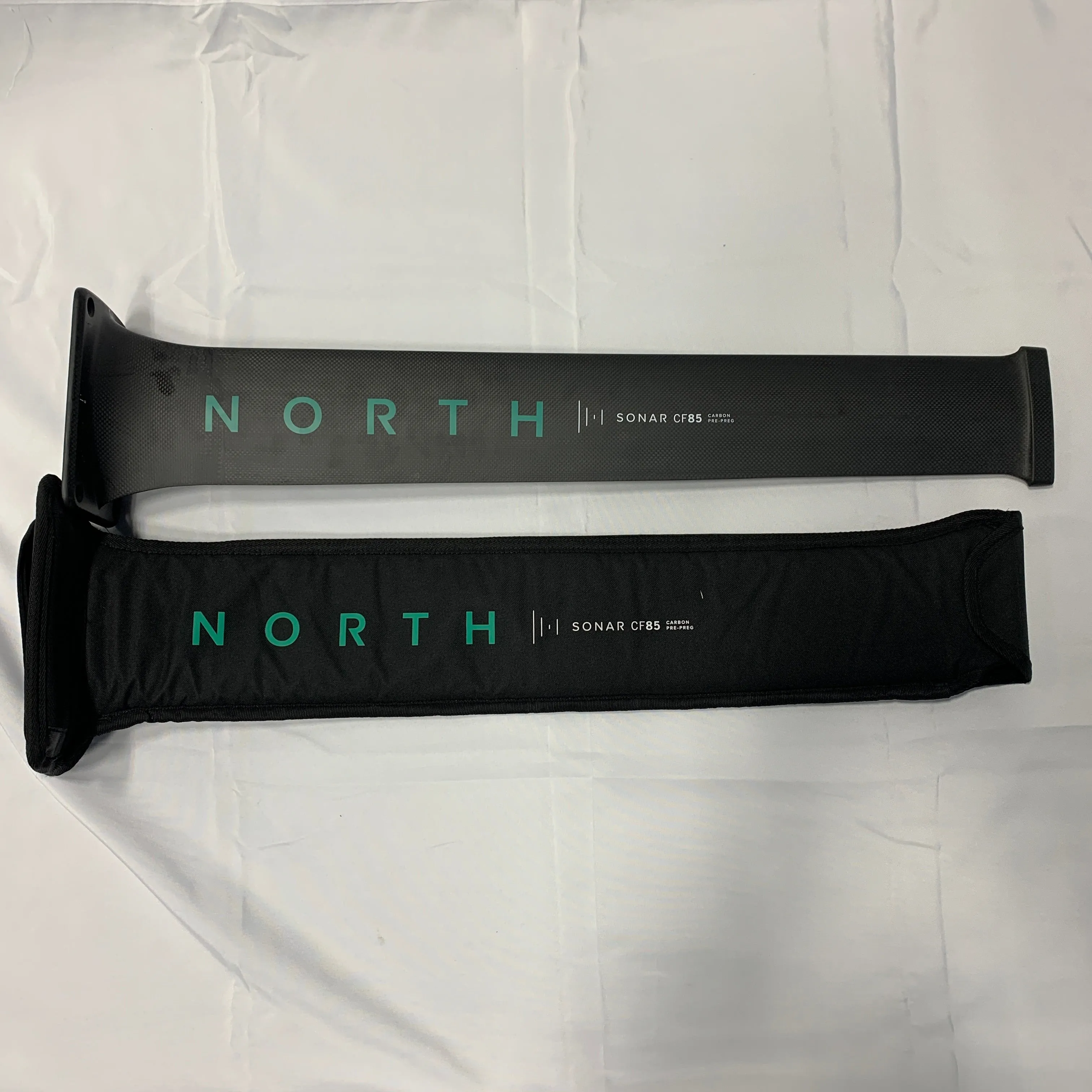 USED 2022 North Sonar Carbon Foil Edition-85cm