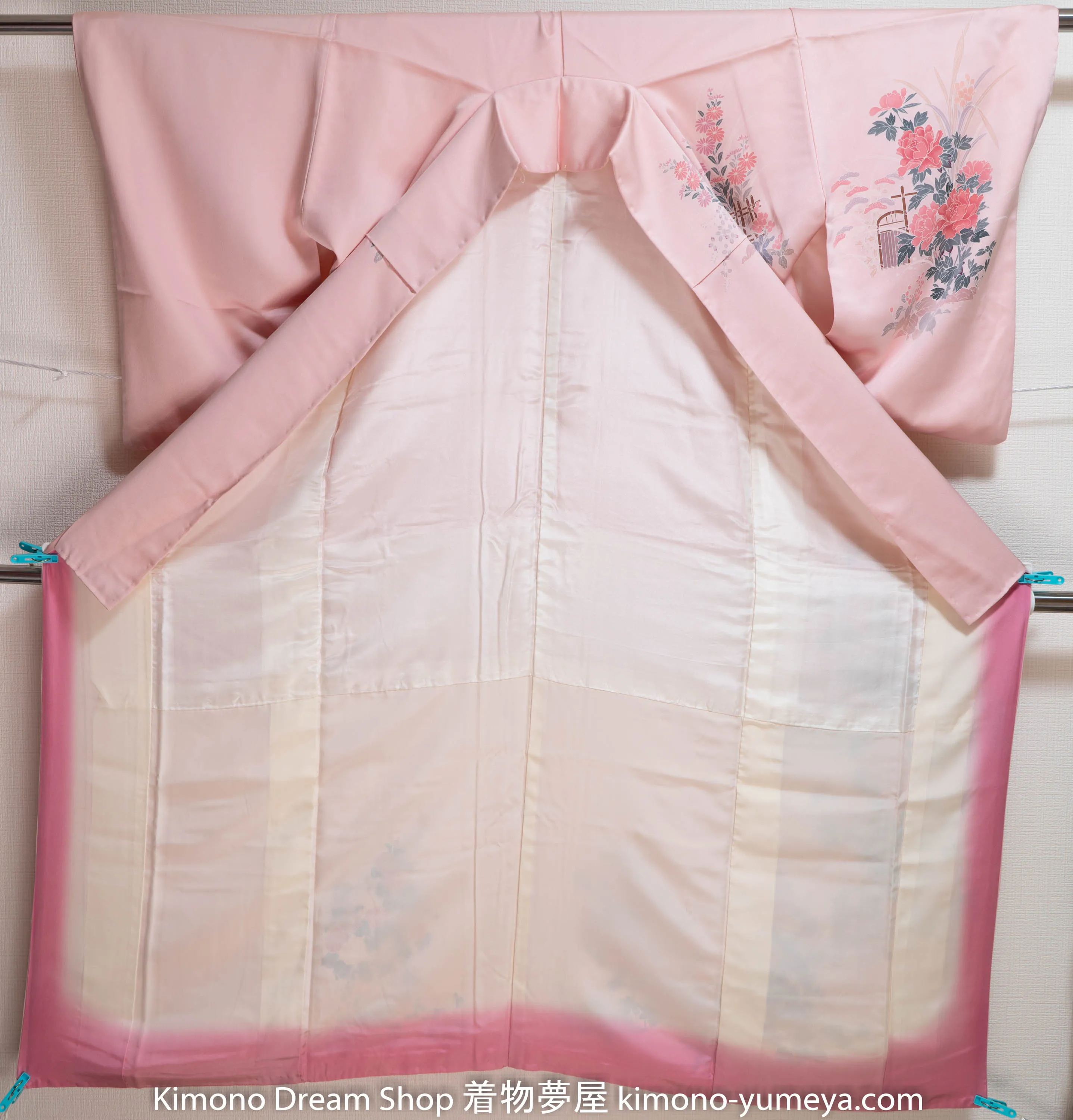 Vintage Silky Smooth Pink Japanese Village Motif Houmongi – Hand Painted Yuzen Patterns on Silk