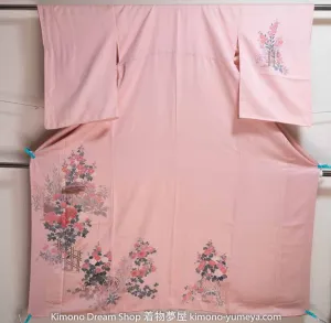 Vintage Silky Smooth Pink Japanese Village Motif Houmongi – Hand Painted Yuzen Patterns on Silk