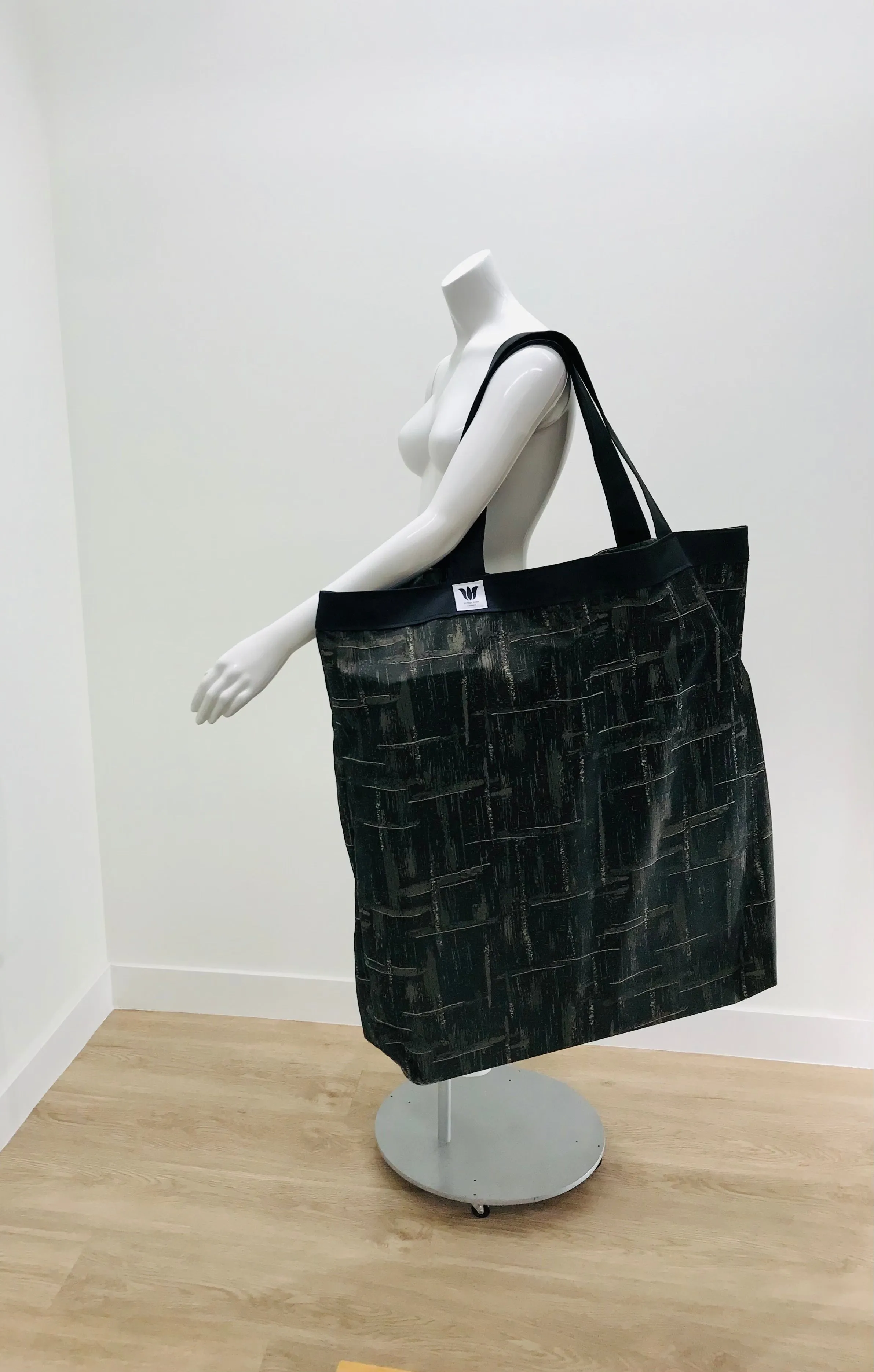 Yoga Tote | Black & Bronze